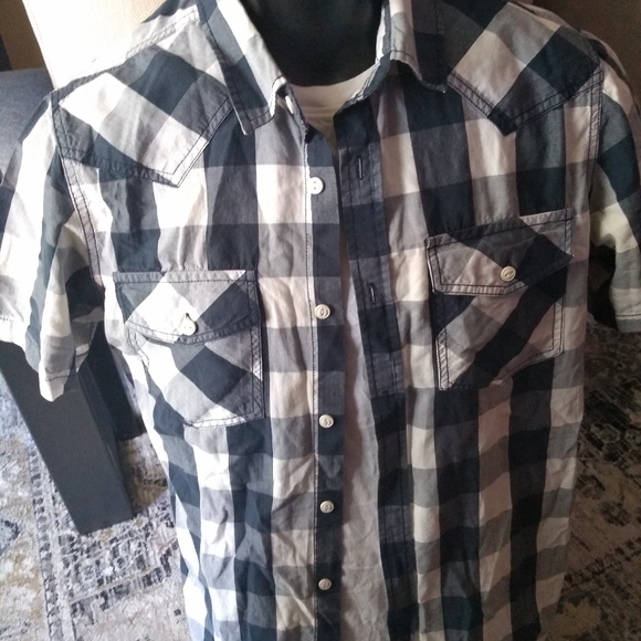 Blue notes plaids short sleeve shirts size Medium - Picture 5 of 5